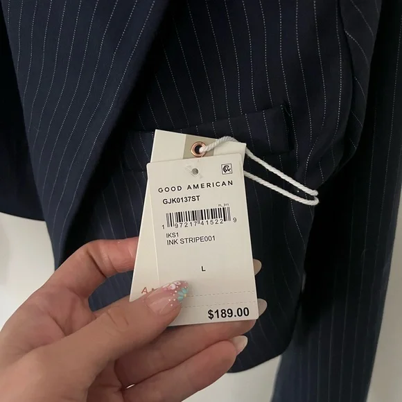 Good American Cropped Navy Pinstripe Blazer - Picture 3 of 5